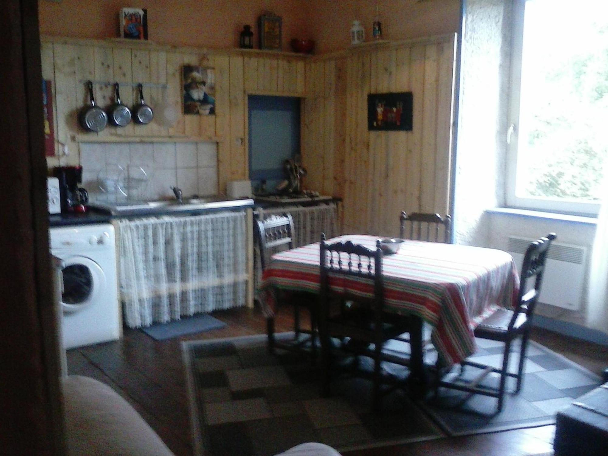 Les Gîtes du Couvent Alternatif Camlez Chambre photo